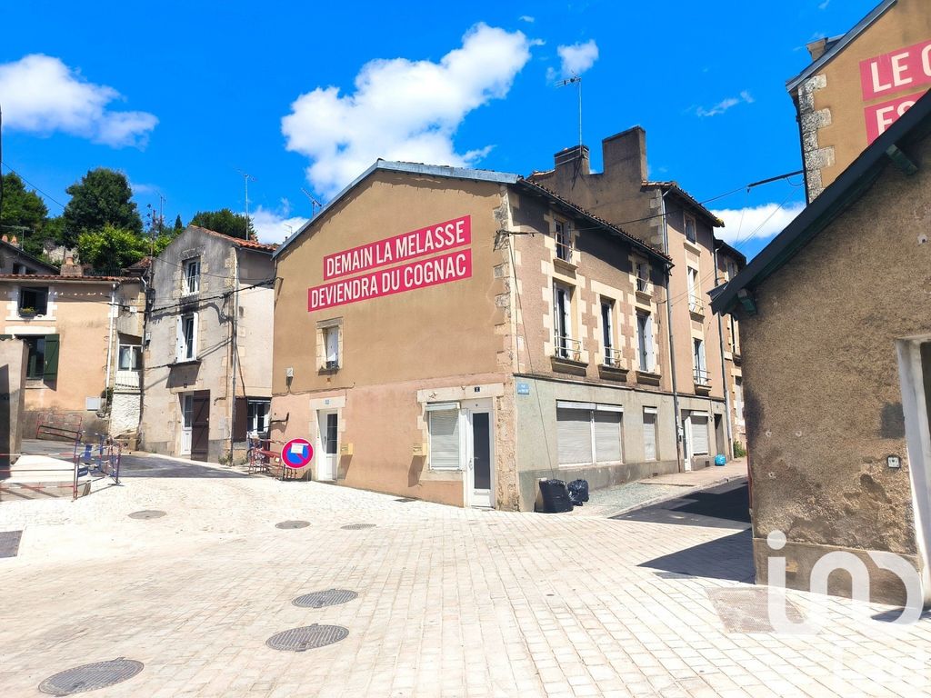 Achat appartement à vendre 7 pièces 148 m² - Poitiers