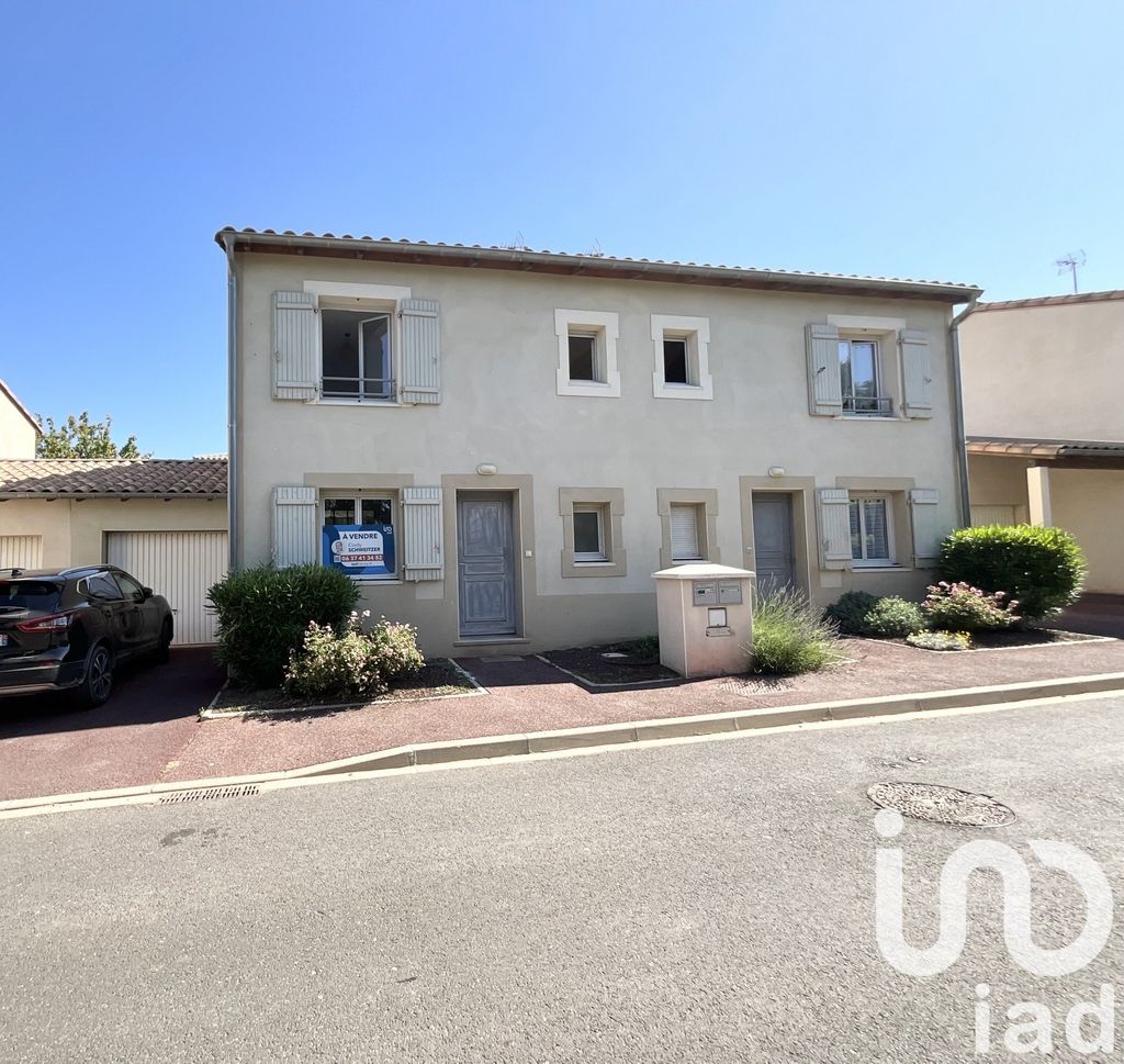 Achat maison à vendre 3 chambres 86 m² - Vinassan