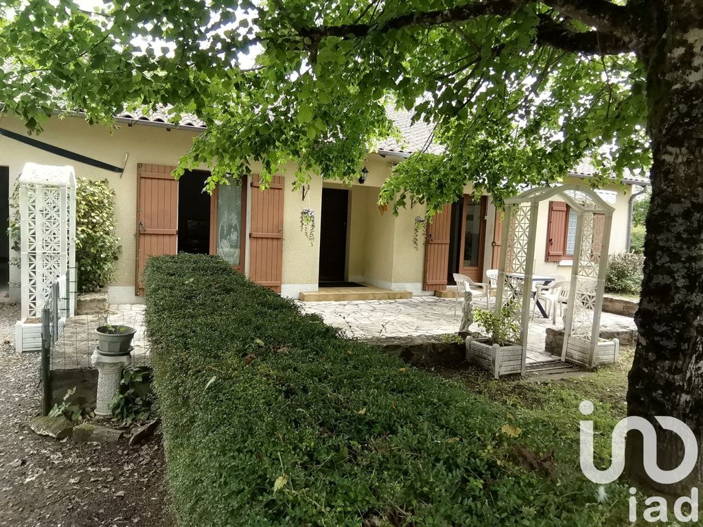 Achat maison à vendre 3 chambres 120 m² - Saint-Symphorien-sur-Couze