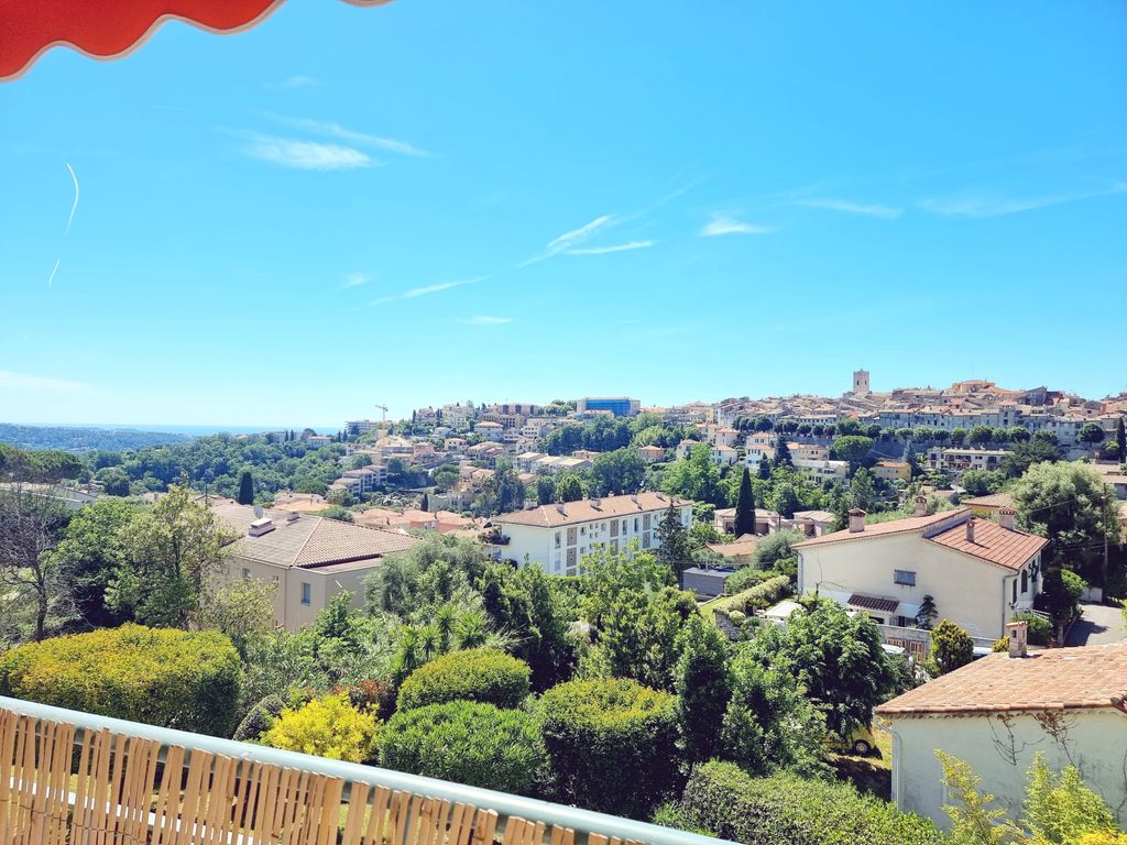 Achat appartement à vendre 3 pièces 58 m² - Vence