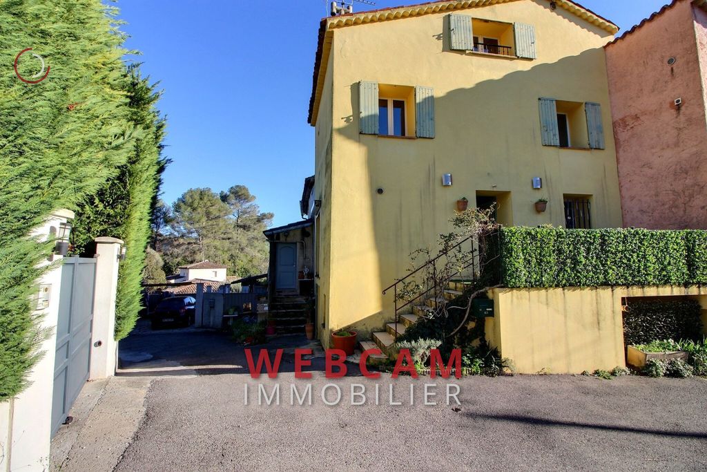 Achat maison à vendre 3 chambres 100 m² - Mougins