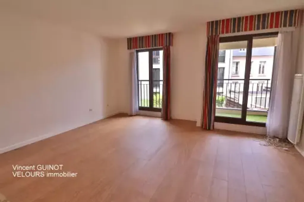 Achat appartement à vendre 2 pièces 49 m² - Saint-Germain-en-Laye