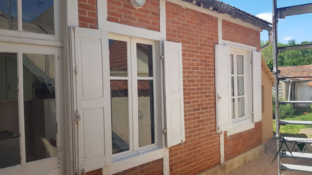 Achat maison 2 chambre(s) - Saint-Amand-Montrond