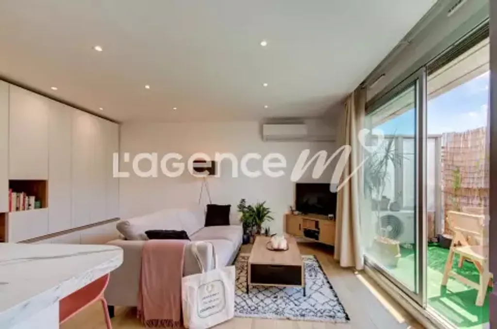 Achat appartement à vendre 2 pièces 46 m² - Nice