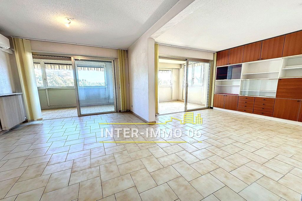 Achat appartement à vendre 3 pièces 74 m² - Cagnes-sur-Mer