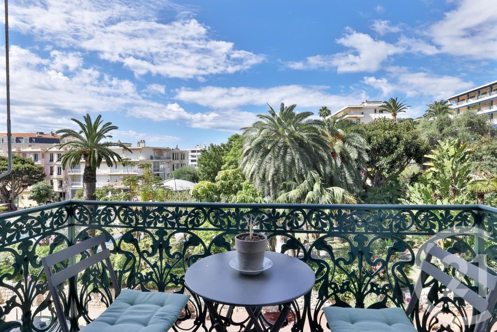 Achat appartement à vendre 4 pièces 147 m² - Beaulieu-sur-Mer