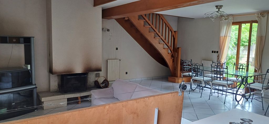 Achat maison à vendre 3 chambres 116 m² - Montluçon