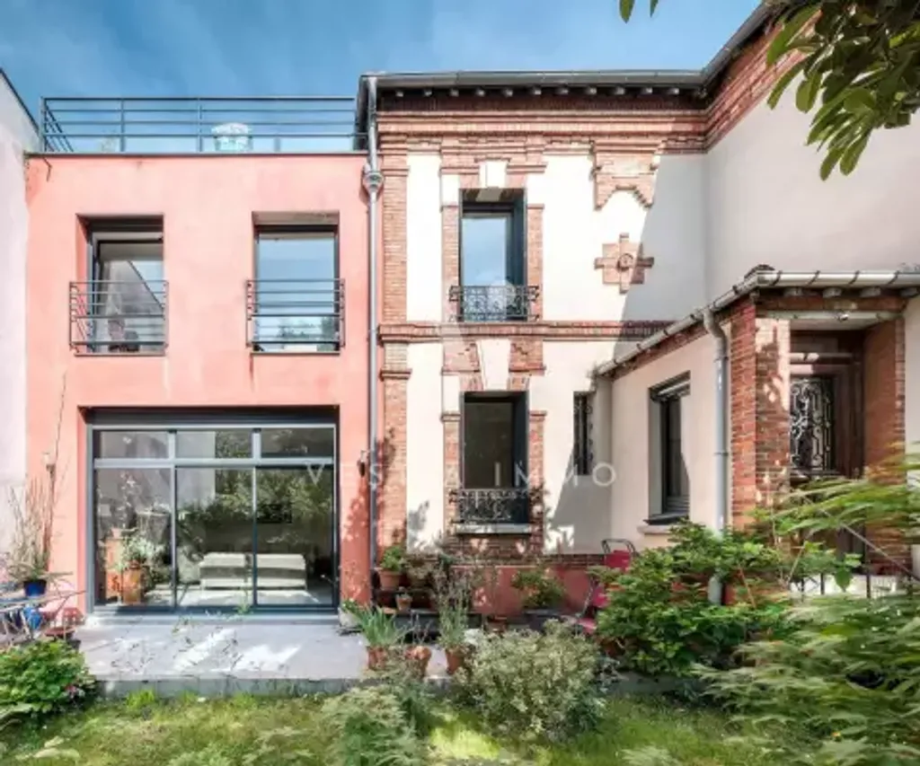 Achat maison à vendre 5 chambres 160 m² - Suresnes