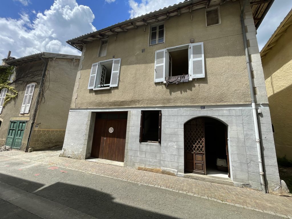 Achat maison à vendre 2 chambres 64 m² - Maurs