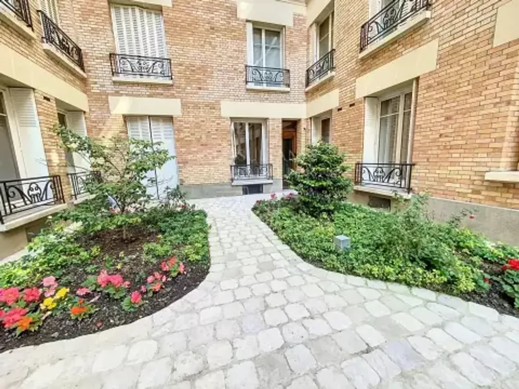 Achat appartement à vendre 2 pièces 39 m² - Neuilly-sur-Seine