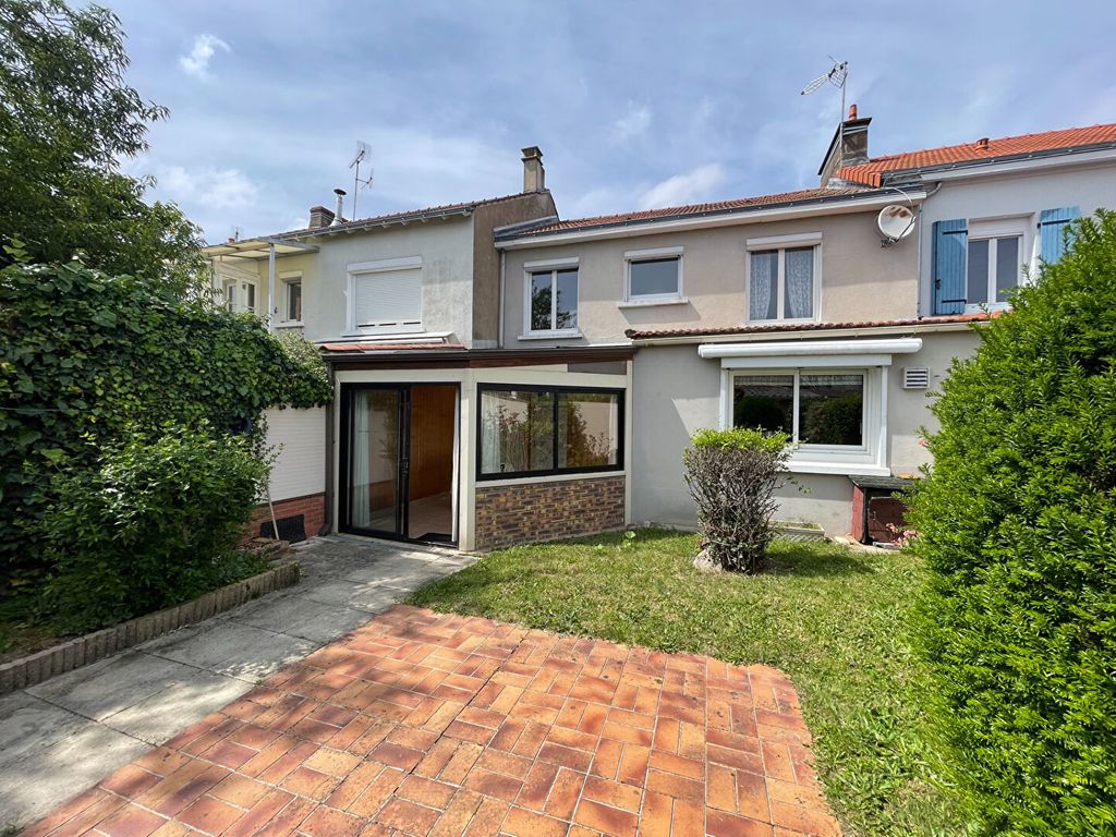 Achat maison à vendre 4 chambres 92 m² - Cholet