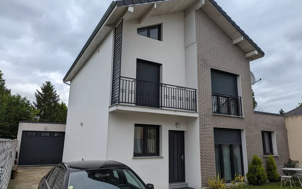 Achat maison à vendre 5 chambres 155 m² - Gagny