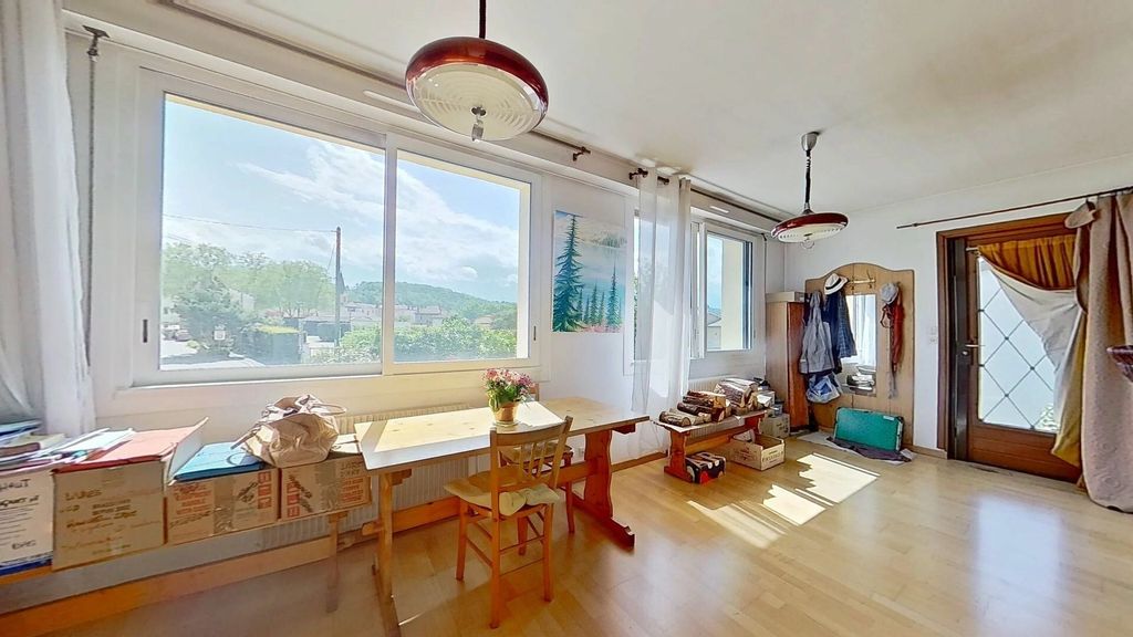 Achat maison à vendre 2 chambres 89 m² - Fleurieu-sur-Saône