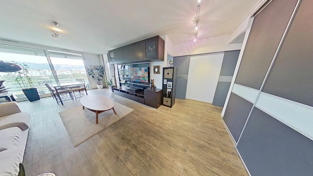 Achat appartement à vendre 4 pièces 86 m² - Lyon 7ème arrondissement
