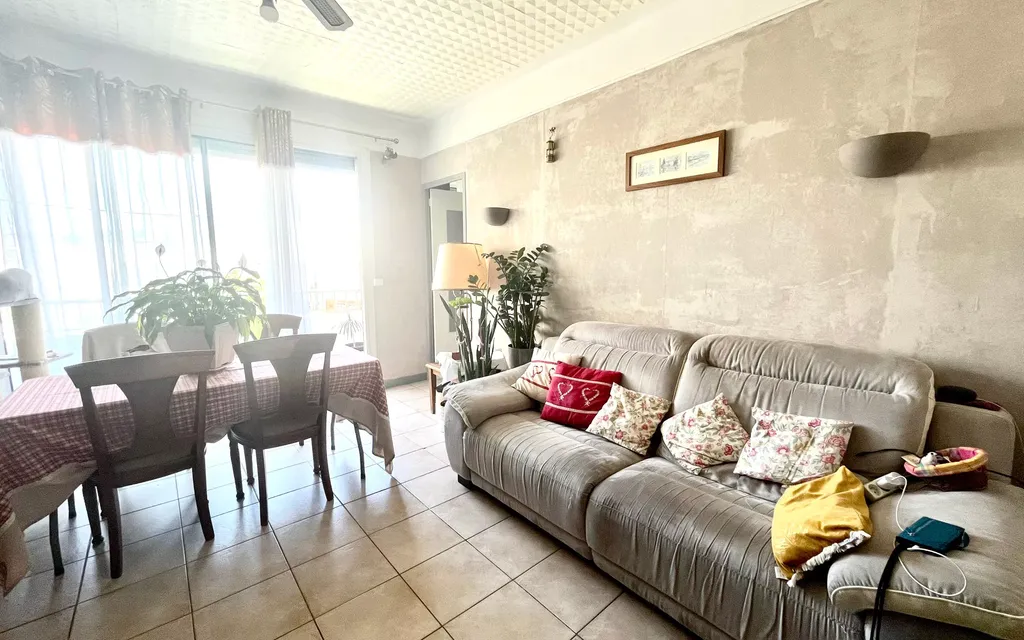 Achat appartement à vendre 3 pièces 69 m² - Marseille 8ème arrondissement