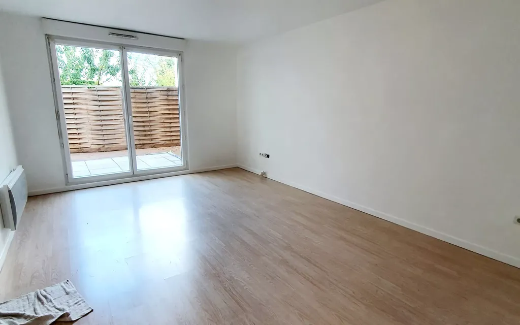 Achat appartement à vendre 4 pièces 72 m² - La Courneuve