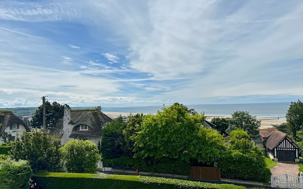 Achat appartement à vendre 2 pièces 52 m² - Trouville-sur-Mer