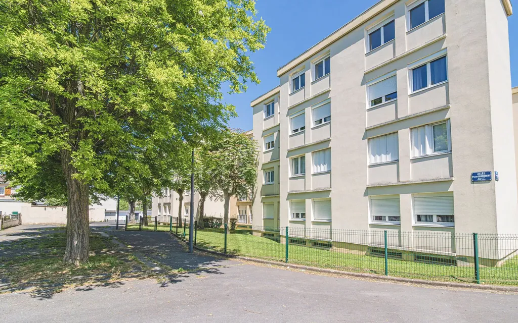 Achat appartement à vendre 4 pièces 73 m² - Reims