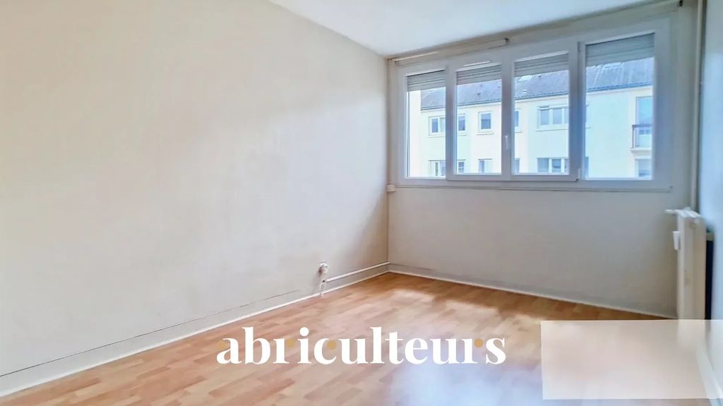 Achat appartement à vendre 4 pièces 74 m² - Margny-lès-Compiègne