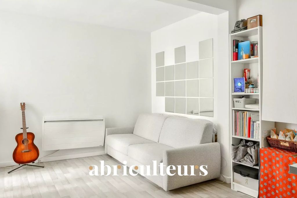 Achat studio à vendre 24 m² - Paris 11ème arrondissement