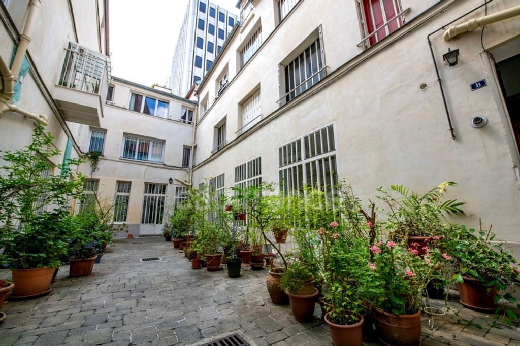 Achat appartement 4 pièce(s) Paris 10ème arrondissement