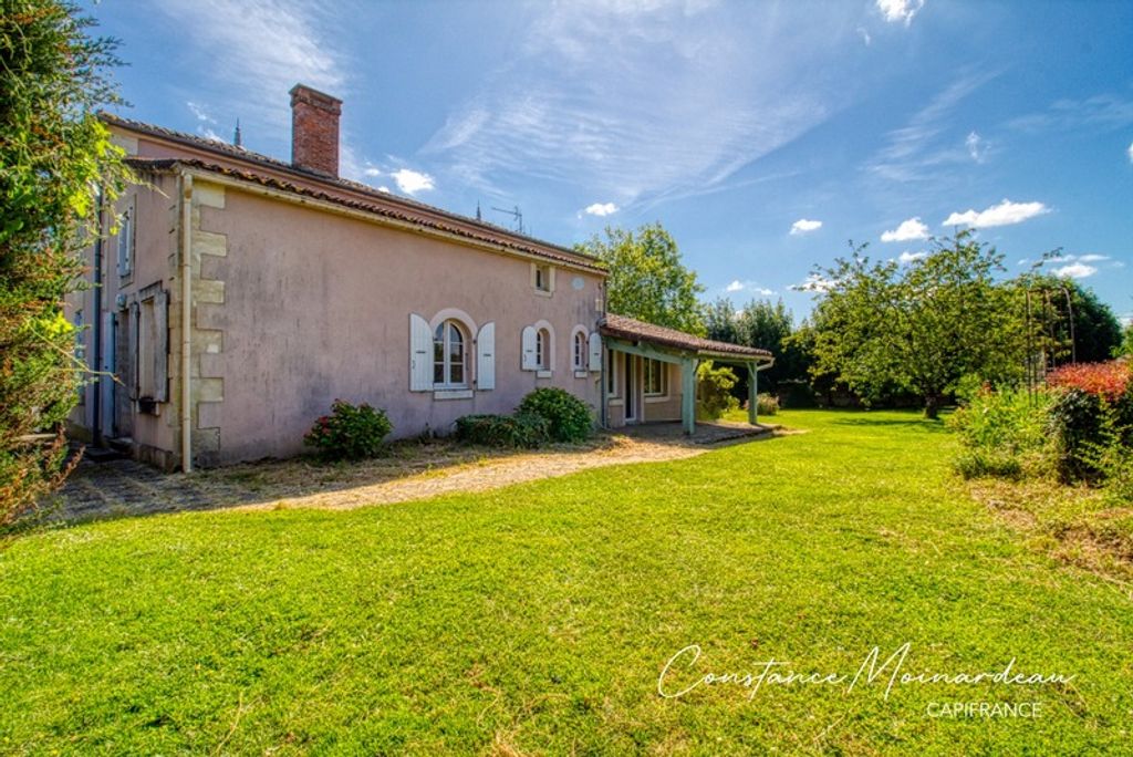 Achat maison à vendre 4 chambres 182 m² - Foussais-Payré