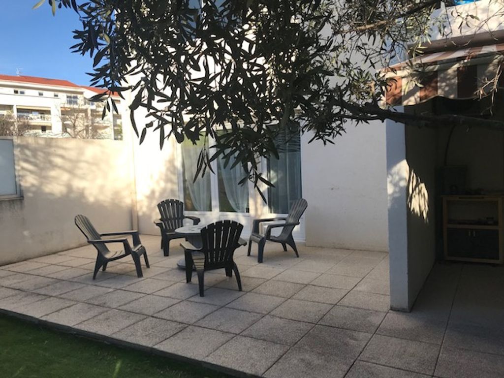 Achat appartement à vendre 3 pièces 62 m² - La Ciotat