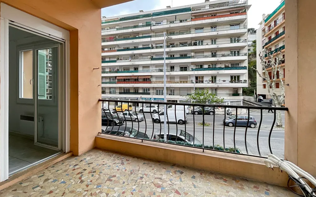 Achat appartement à vendre 2 pièces 55 m² - Nice