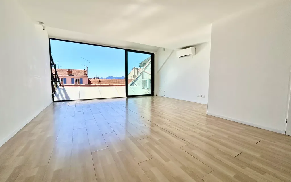 Achat loft à vendre 3 pièces 68 m² - Cannes