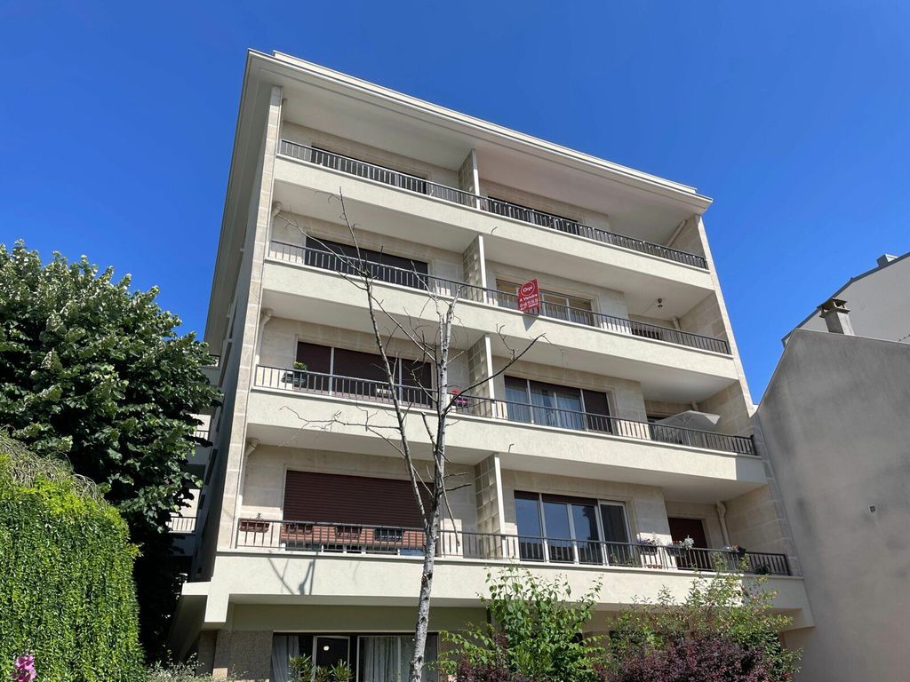 Achat appartement à vendre 3 pièces 65 m² - Nogent-sur-Marne