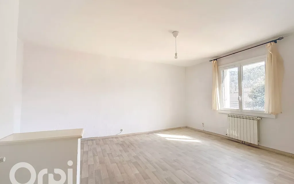 Achat appartement à vendre 3 pièces 80 m² - Le Beausset