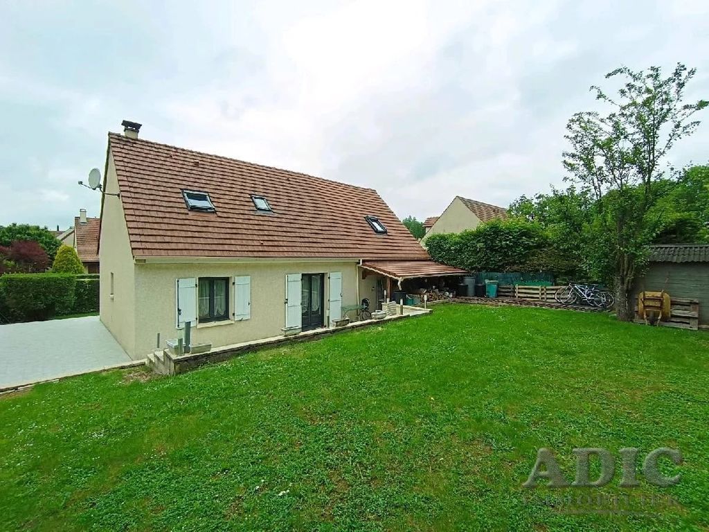 Achat maison à vendre 3 chambres 105 m² - Dammartin-en-Goële