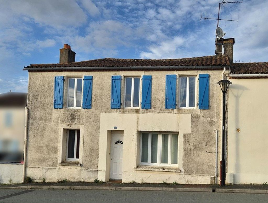 Achat maison à vendre 4 chambres 108 m² - Saint-Vincent-sur-Graon