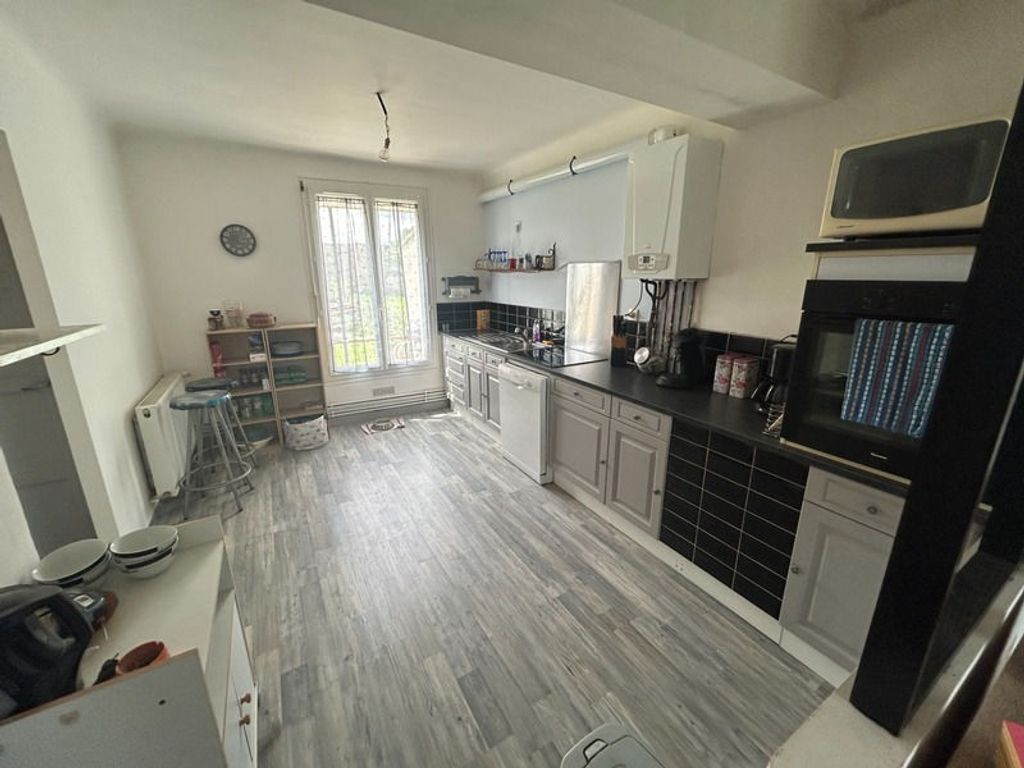 Achat maison à vendre 3 chambres 85 m² - Aubigné-Racan