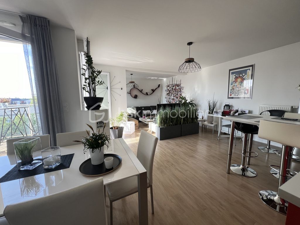 Achat appartement à vendre 3 pièces 75 m² - Joué-lès-Tours