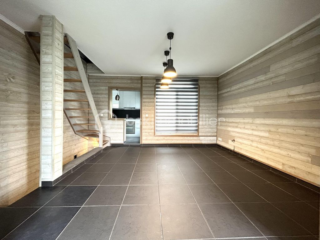 Achat maison à vendre 1 chambre 75 m² - Paray-Vieille-Poste