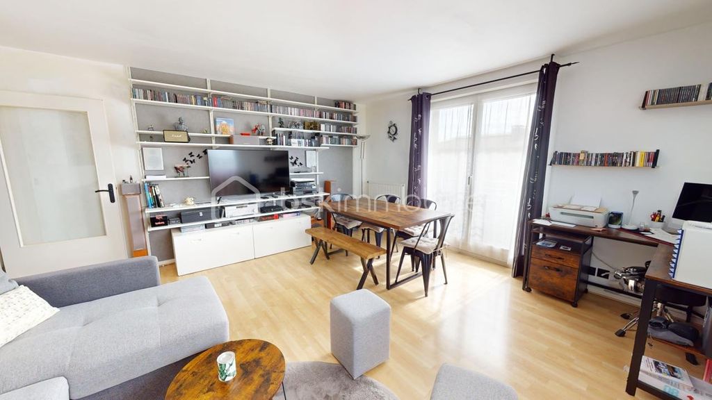 Achat appartement à vendre 4 pièces 73 m² - Sainte-Geneviève-des-Bois