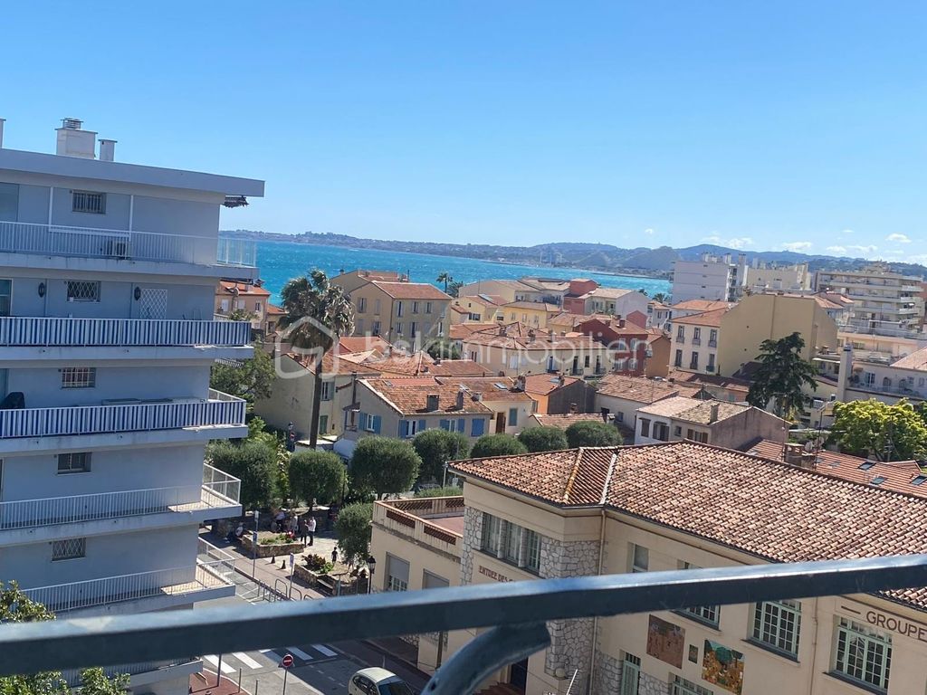 Achat appartement à vendre 2 pièces 48 m² - Cagnes-sur-Mer