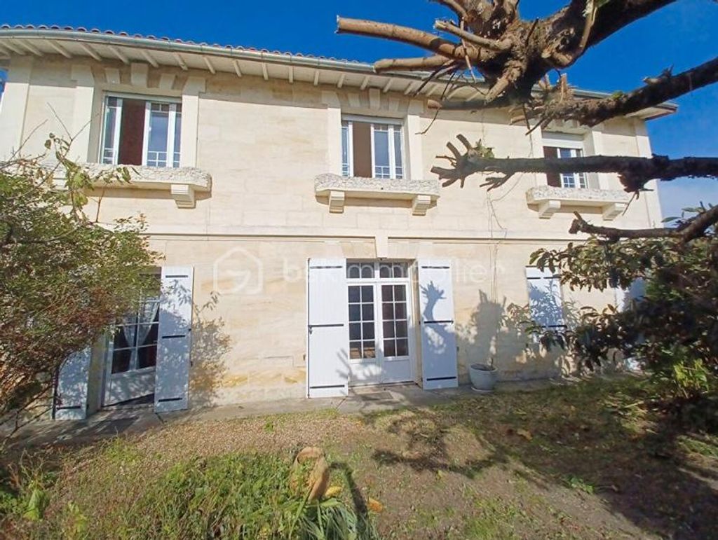 Achat maison à vendre 5 chambres 205 m² - Ambarès-et-Lagrave