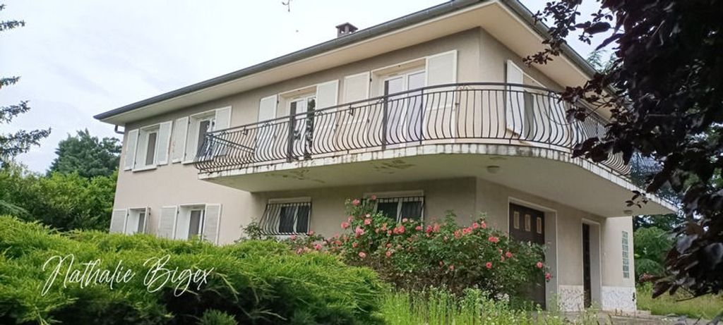 Achat maison à vendre 6 chambres 217 m² - Ternay