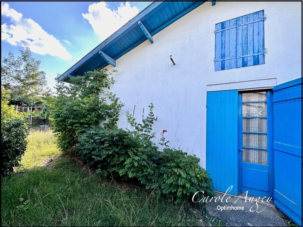 Achat maison à vendre 5 chambres 169 m² - Villenave-d'Ornon