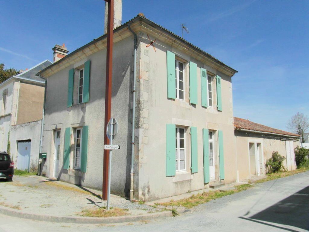 Achat maison à vendre 4 chambres 120 m² - Luçon