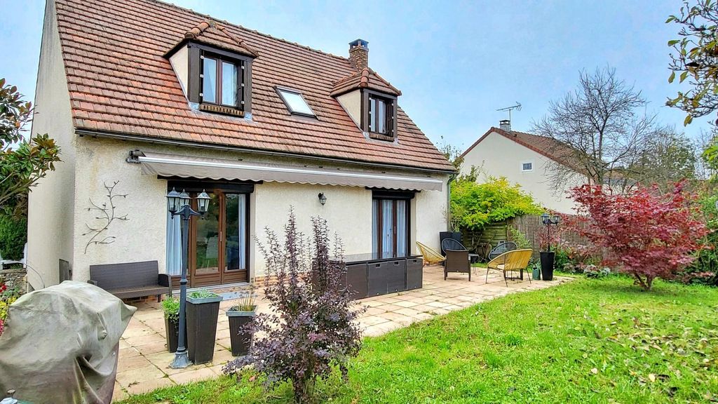 Achat maison à vendre 3 chambres 125 m² - Évry-Grégy-sur-Yerre