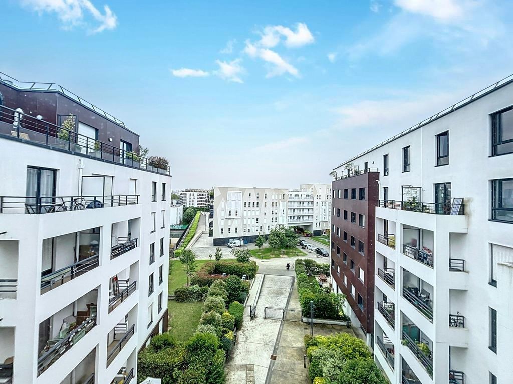 Achat appartement à vendre 3 pièces 60 m² - Issy-les-Moulineaux