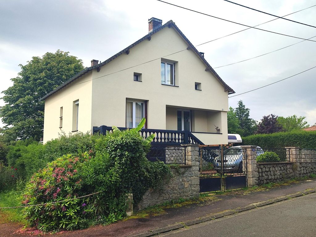 Achat maison à vendre 4 chambres 125 m² - Saint-Saud-Lacoussière