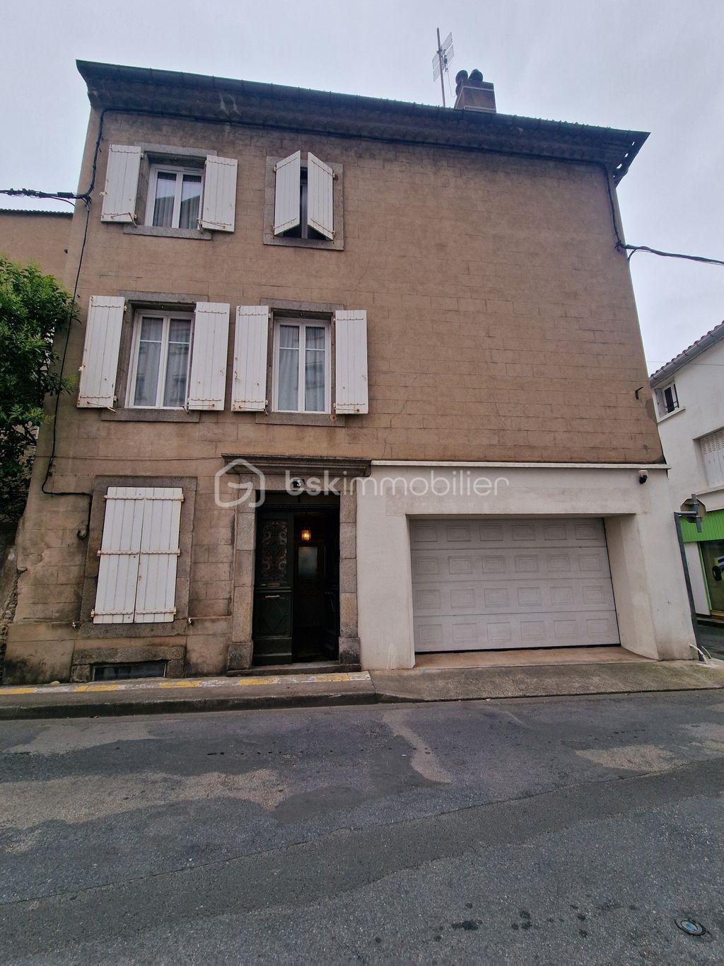 Achat maison à vendre 2 chambres 119 m² - Mazamet