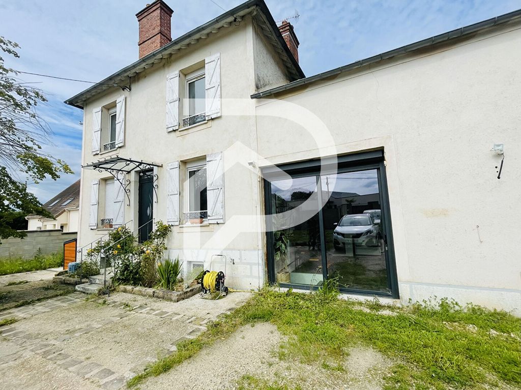 Achat maison à vendre 4 chambres 156 m² - Héricy