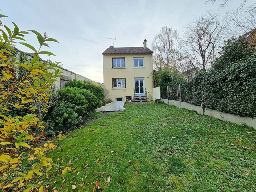 Achat maison à vendre 3 chambres 82 m² - Mantes-la-Ville