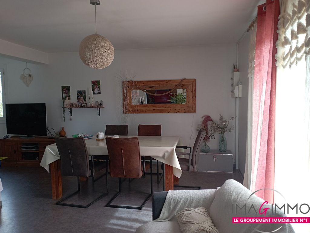 Achat maison à vendre 4 chambres 151 m² - Fabrègues