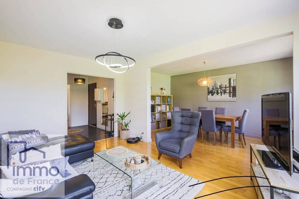 Achat appartement à vendre 5 pièces 91 m² - Seyssins